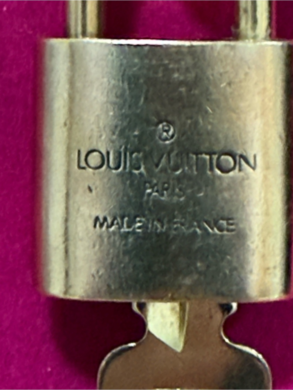 Authentic Louis Vuitton lock-n-key set with unbranded 18" gold plated chain. View 5